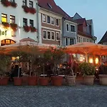 Отель Hotel-restaurant Thuringer Hof 3*